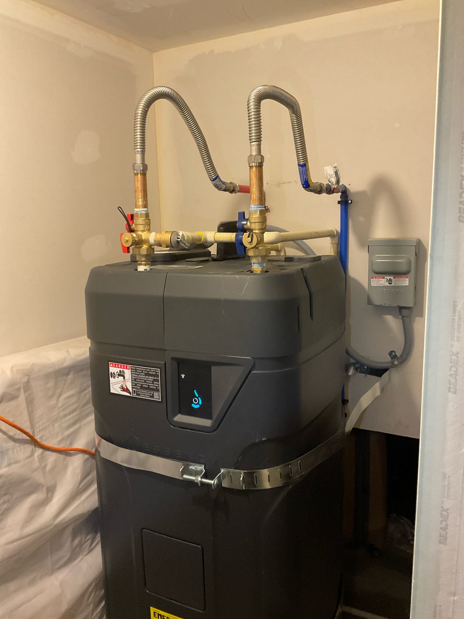Water heater flush service